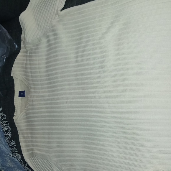 GAP Factory Cream Ribbed Sweater - Picture 2 of 4